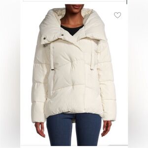 BCBGMaxAzria Puffer Hooded Coat Off White / Creme XS